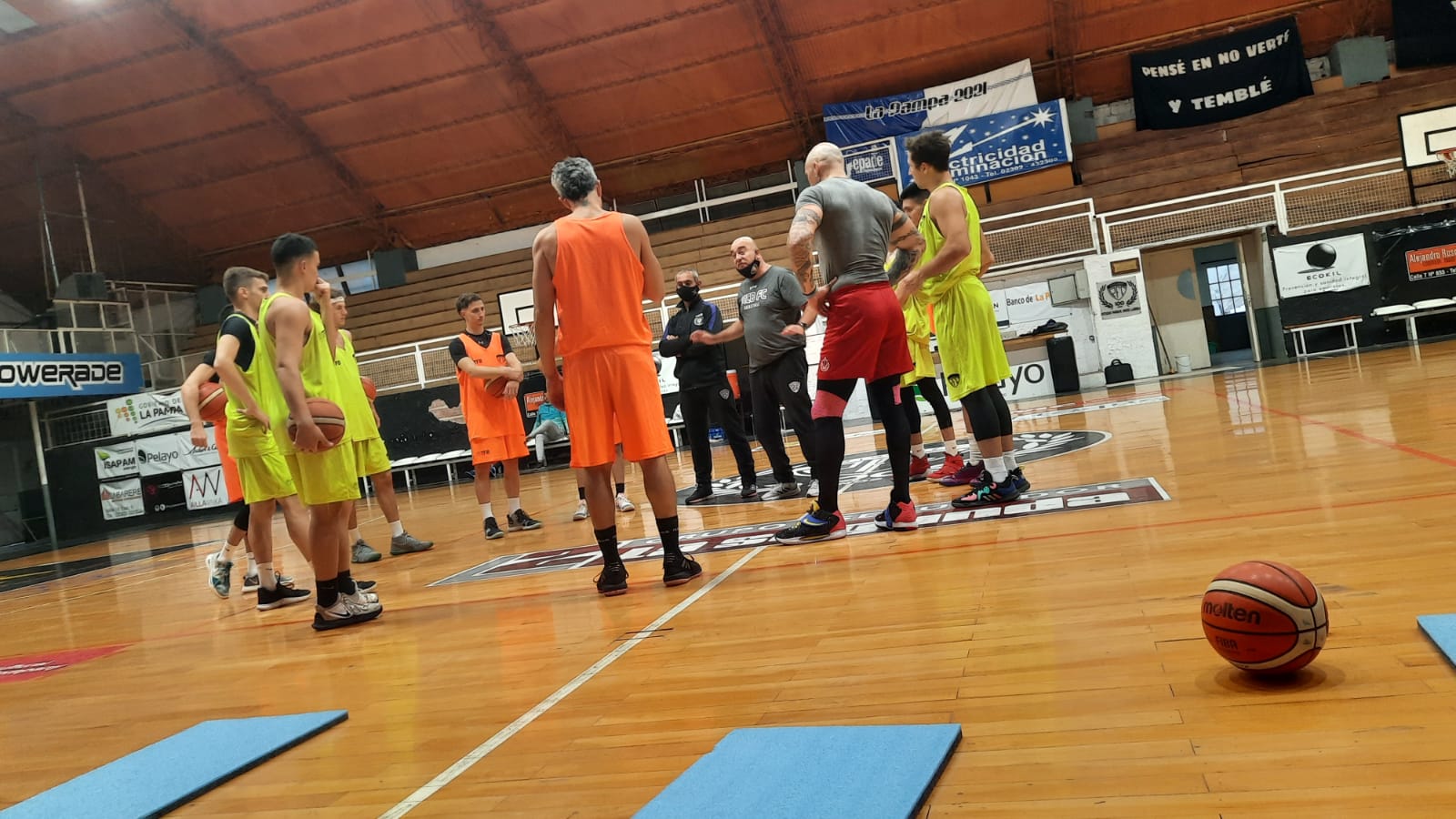 Liga Federal de Basquet: Pico FC busca ser protagonista en su regreso a la categoría