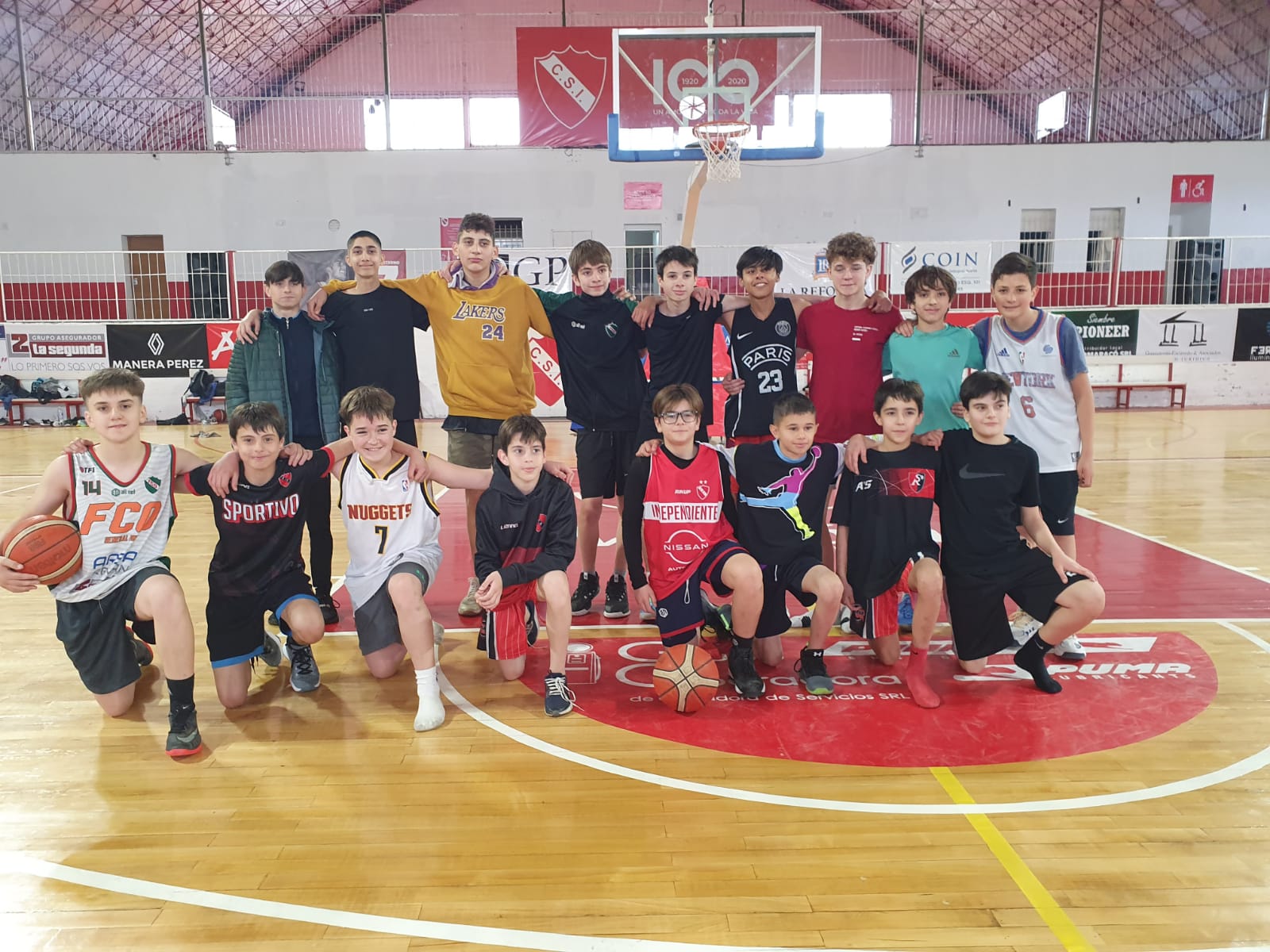 La U-13 entrena
