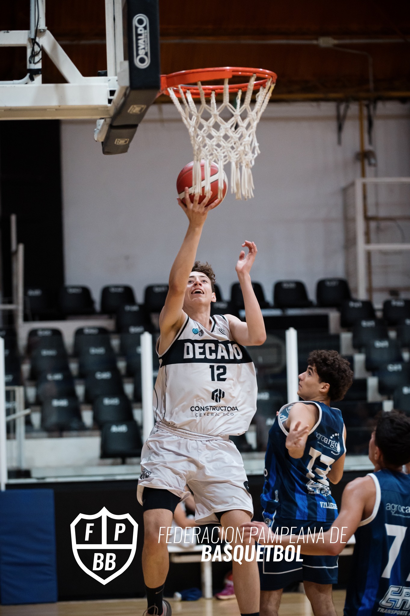 Pico cerró con triunfo