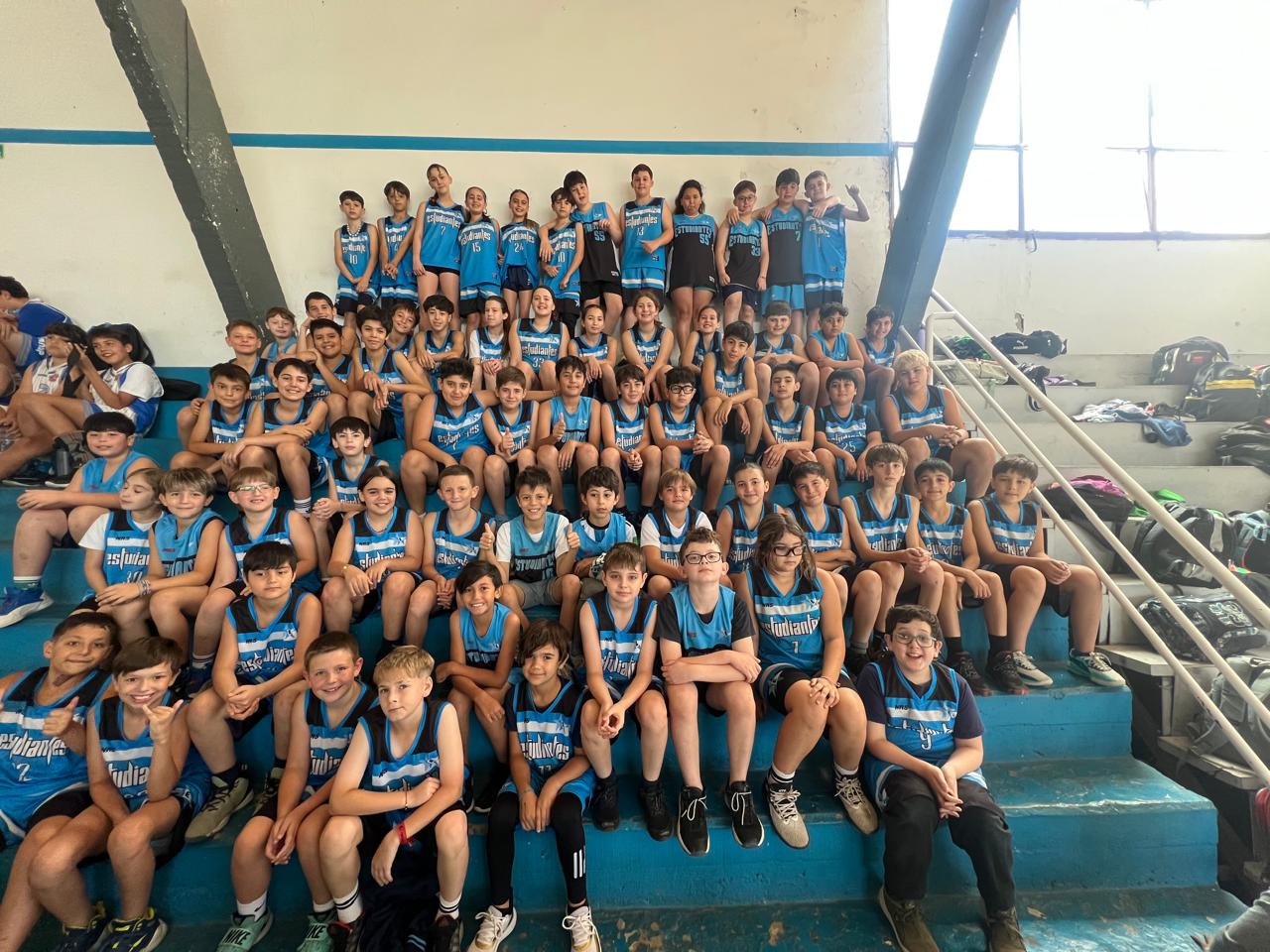 Estudiantes tuvo sus 12 hs. de Mini